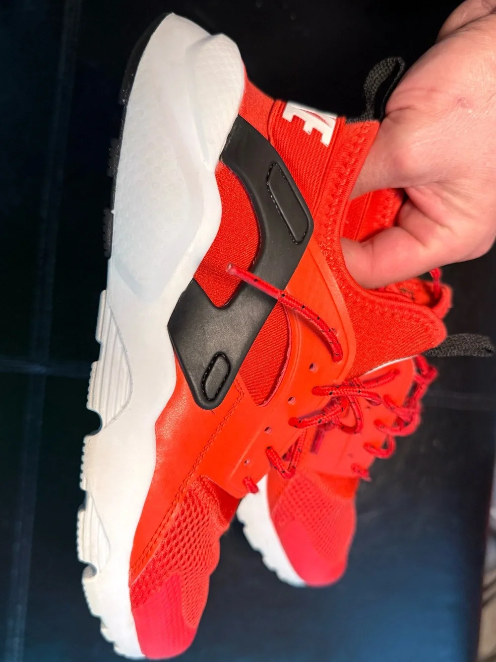 Nike Air Huarache Habanero Red Kid’s Size 6.5Y